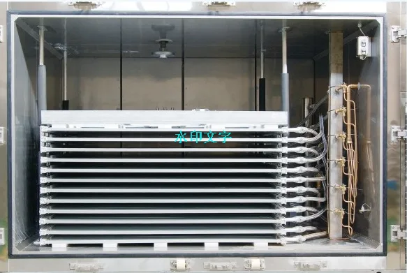 Plate freezer with hydraulic closure for block frozen product