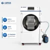 Vacuum freeze dryer preserving colour and structure of fruit pieces